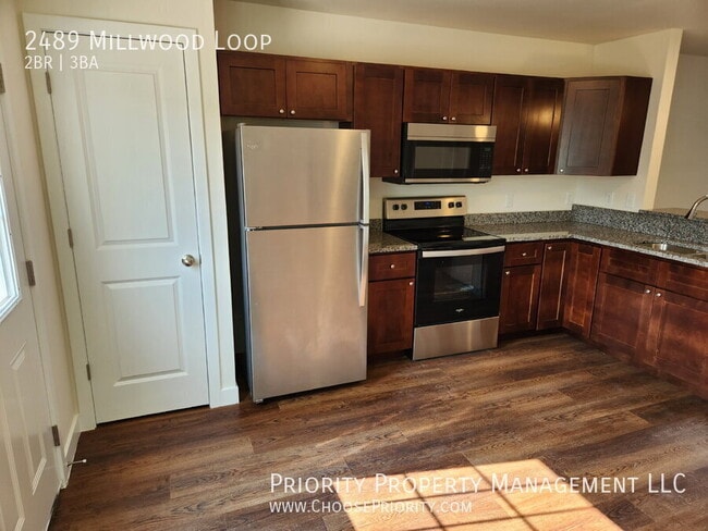 Building Photo - 2489 Millwood Loop