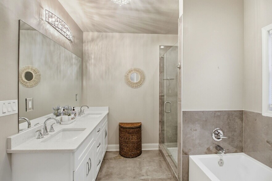 Building Photo - 1488 Beecher St SW