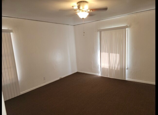 Building Photo - 1207 S Ridgeley Dr
