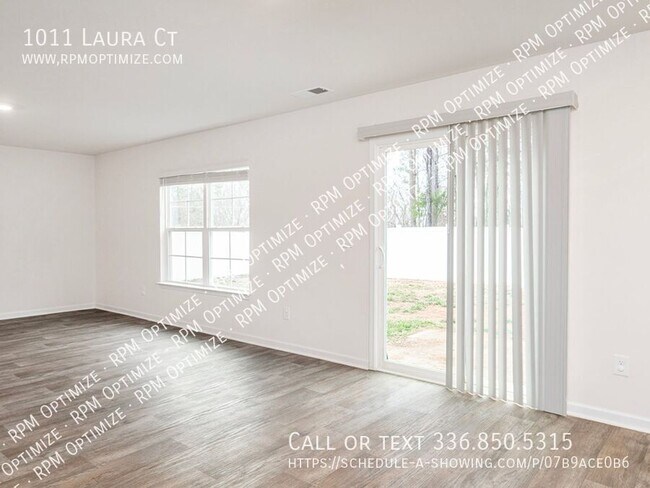 Building Photo - 1011 Laura Ct