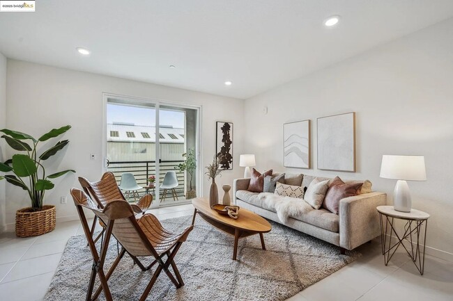 Building Photo - Modern 2+ Bedroom, 2++ Bathroom Living in ...