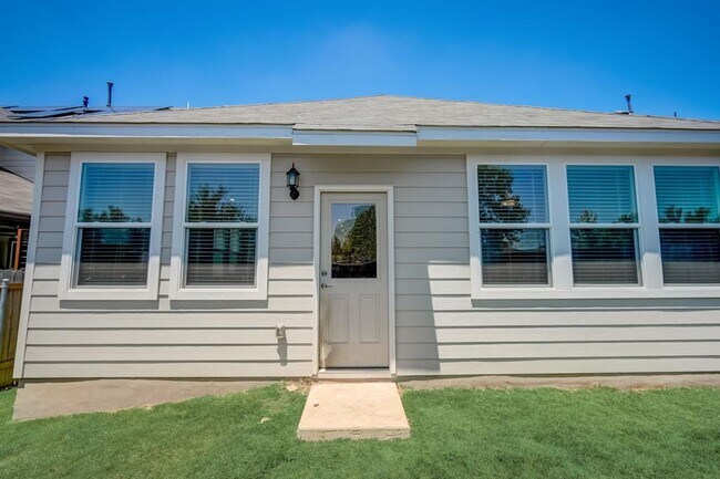 Building Photo - 5407 Jason Dr