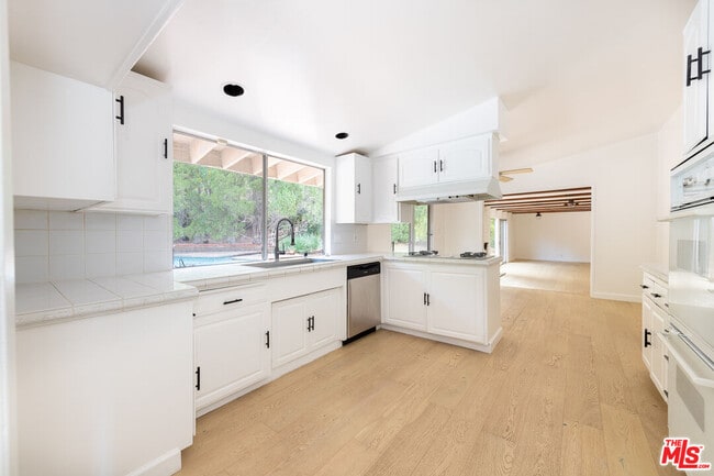 Building Photo - 20164 Santa Rita St