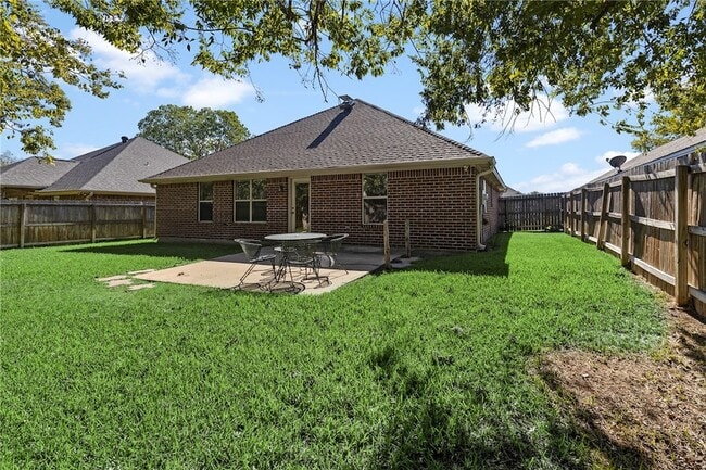 Building Photo - 3511 Farah Dr