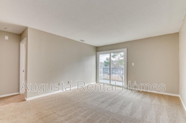 Building Photo - 3006 Strickland Ct