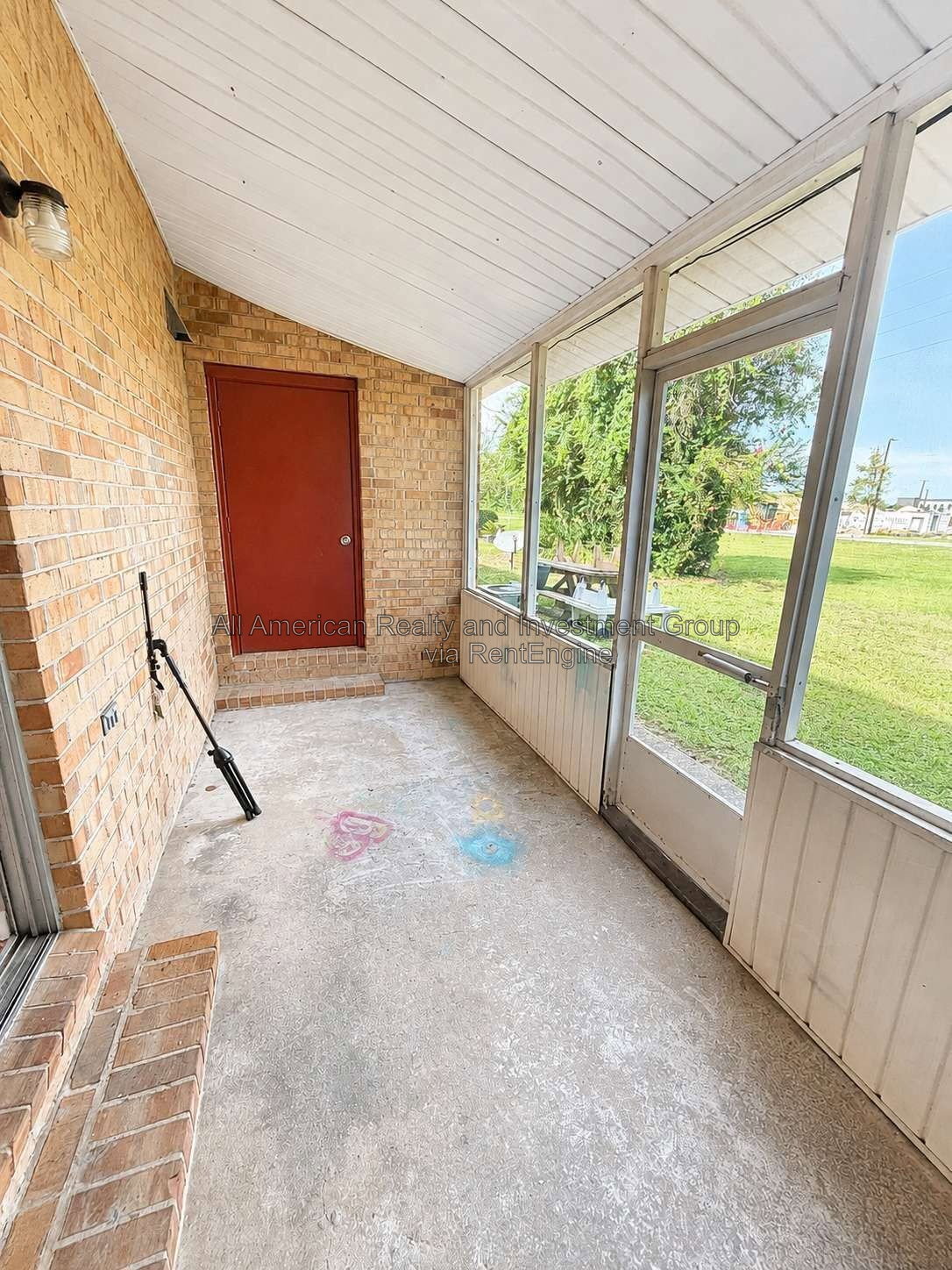 Building Photo - 939 Tanager Rd