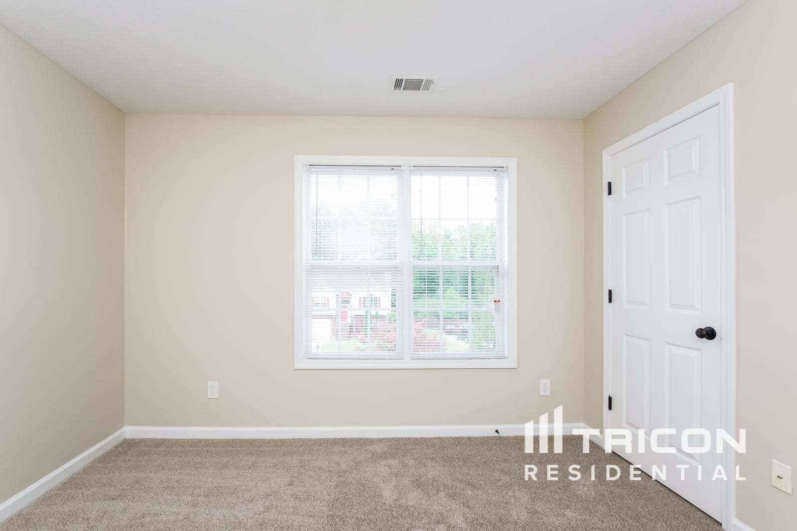 Building Photo - 109 Enclave Dr