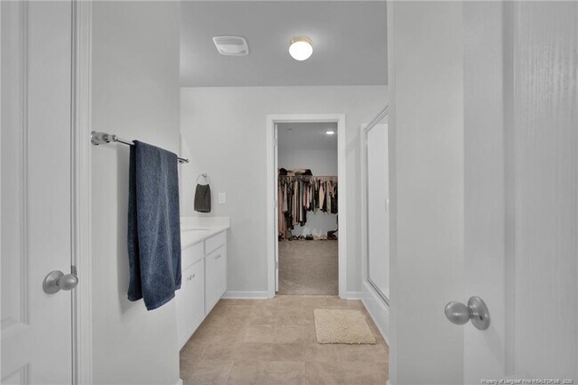 Building Photo - 156 Chinook Ln