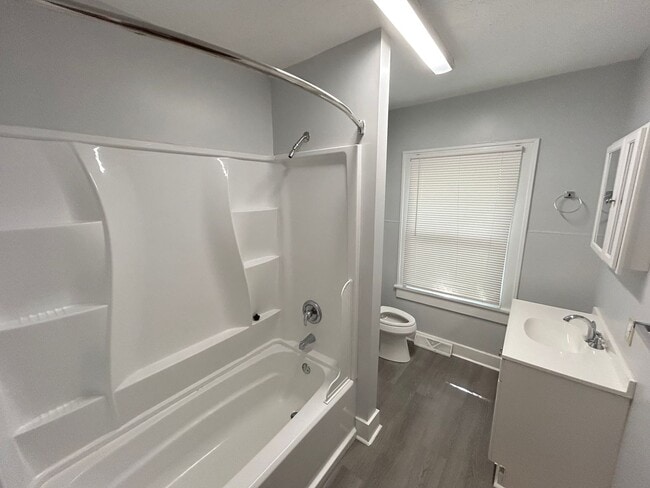 Building Photo - Charming home in Blacksburg