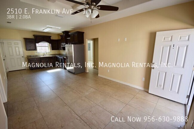 Building Photo - 2510 E Franklin Ave