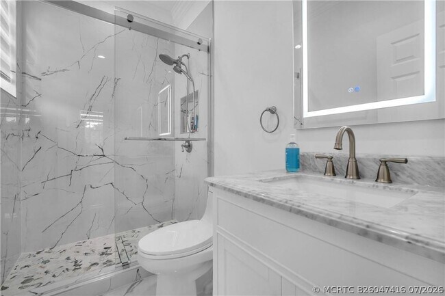 Building Photo - 4707 SW 195th Terrace