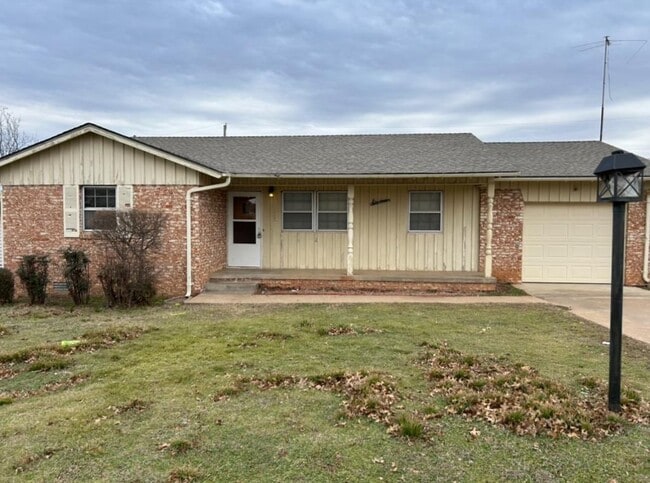 Building Photo - 16 Highland Dr