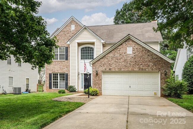 Primary Photo - 16017 Woodcote Dr