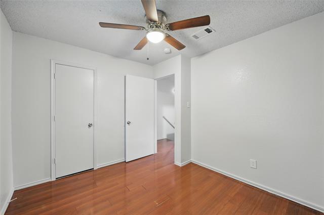 Building Photo - 4923 Miller Ave