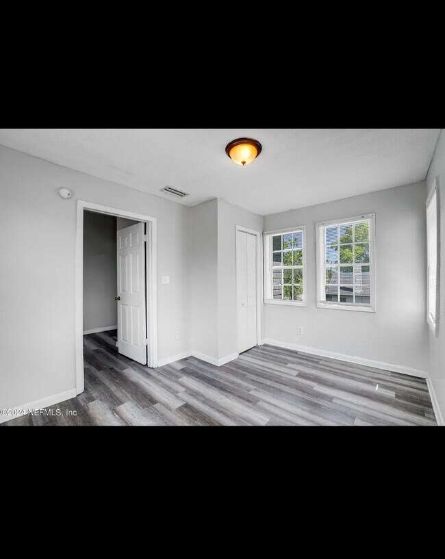 Building Photo - 2825 N Market St