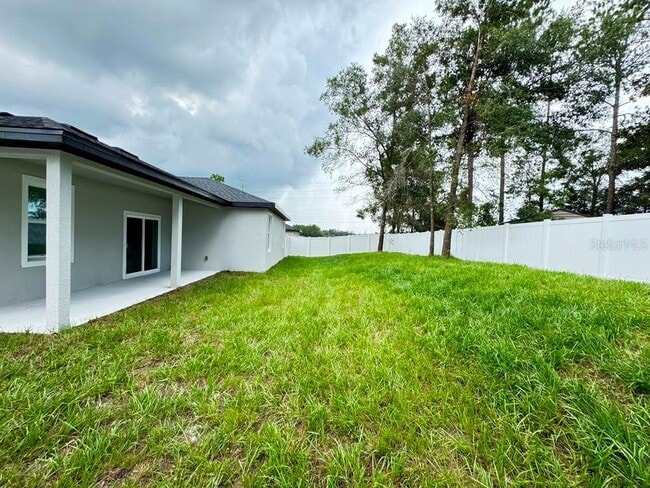 Building Photo - 10020 N Deltona Blvd