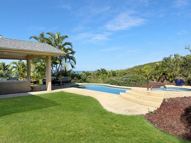 Building Photo - Fully Furnished Single Level Home with a Pool