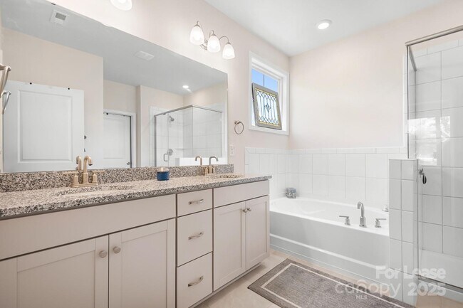 Building Photo - 5058 Antebellum Dr
