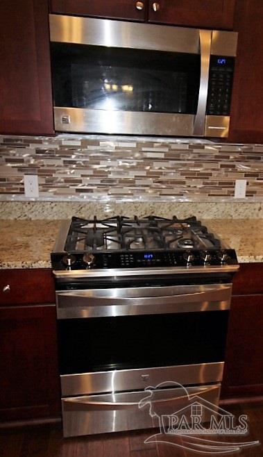 Building Photo - 8864 Spider Lily Way