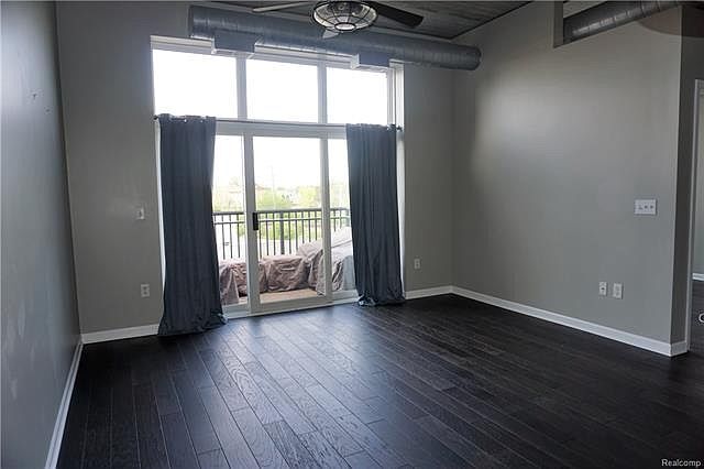 family room & balcony - 101 S Union St