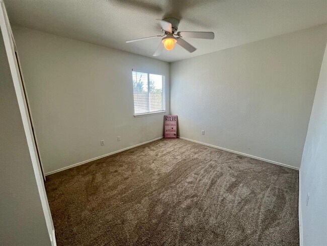 Building Photo - 1316 Diner Dr