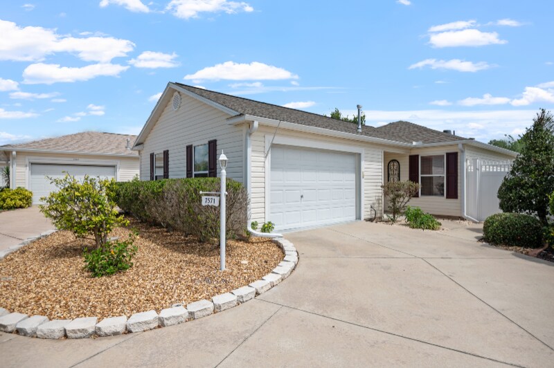 Building Photo - 7571 SE 171st Sun Valley Pl