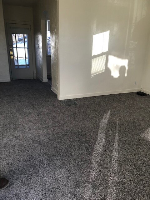 Building Photo - Englewood - 1 Bedroom, 1 Bathroom (30DE)