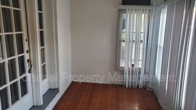 Building Photo - 5342 Master St