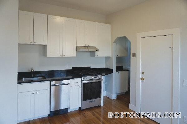 Building Photo - 116 Willow St