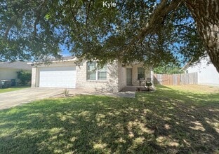 Building Photo - 940 Goldenrod St