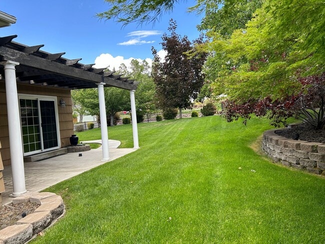 Building Photo - NEW LISTING In Desirable N. Richland Neigh...