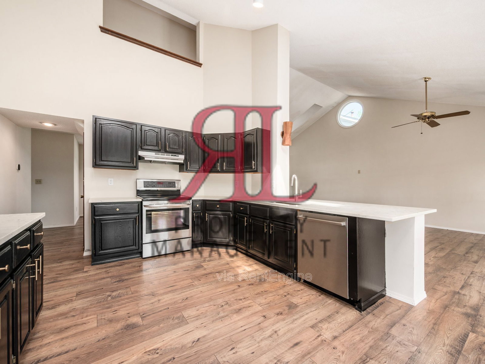 Building Photo - 7448 Gardenview Pl