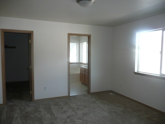 Building Photo - Wonderful 3 Bedroom, 2 1/2 Bath, 2 Story Home!