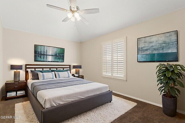 Building Photo - 527 Longleaf Pl