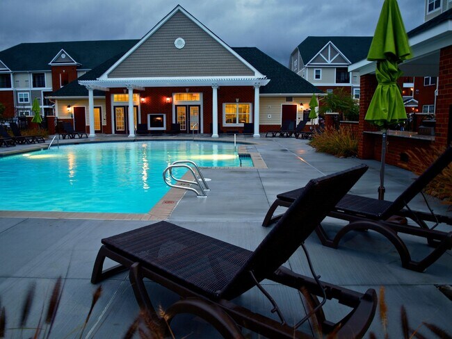 Building Photo - B1 | 2 Bed 2 Bath | 1135 sf | $1834-$2201 ...