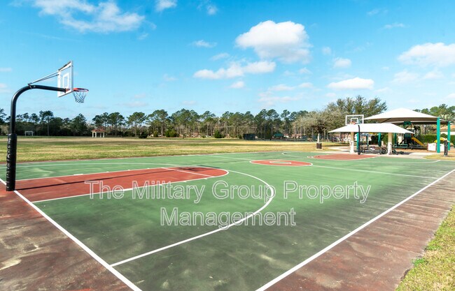 Building Photo - 374 Porta Rosa Circle