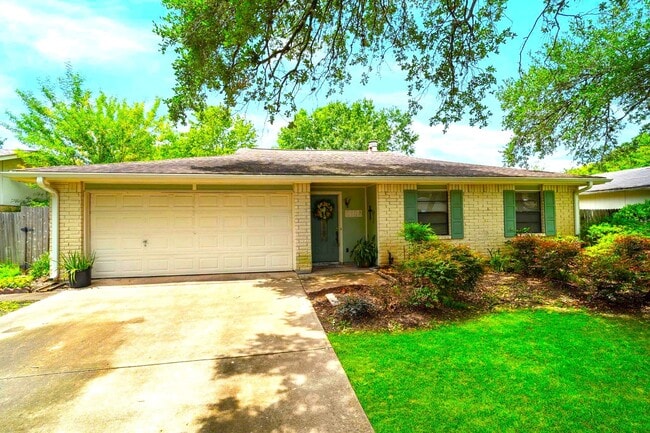 Primary Photo - 2126 Turtle Creek Dr