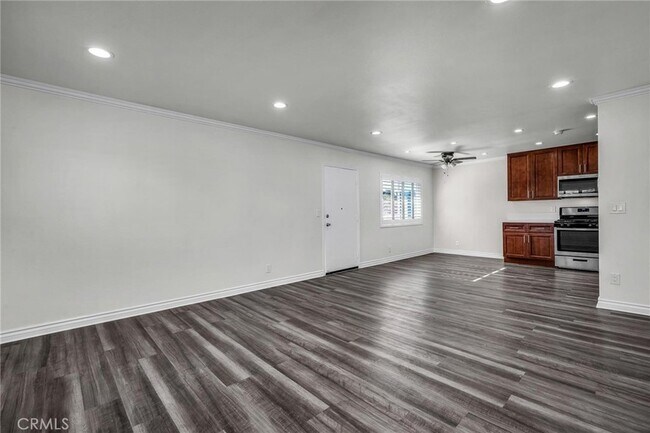 Building Photo - 25925 Narbonne Ave