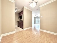 Building Photo - Stylish 2BR Condo in The Bradshaw – Gated ...