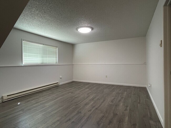 Building Photo - 2207 N Bessie_
