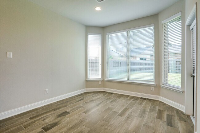 Building Photo - 29838 Norwood Canyon Ln