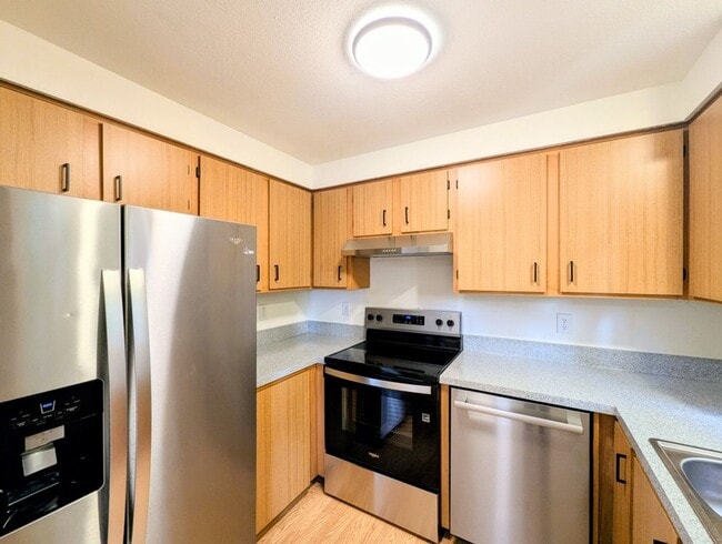 Building Photo - 3Bd/1.5ba Lake Stevens Duplex