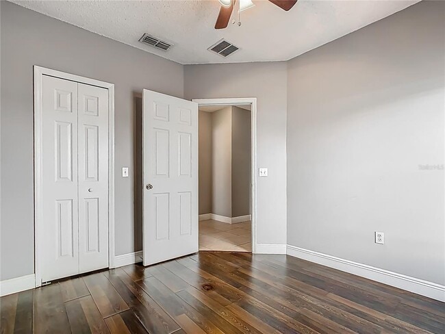 Building Photo - 107 Carlisle Ct