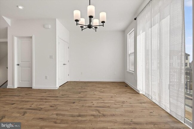 Building Photo - 43793 Mystic Maroon Ter