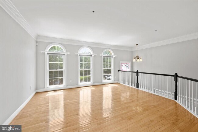 Building Photo - 1308 Wild Oak Terrace