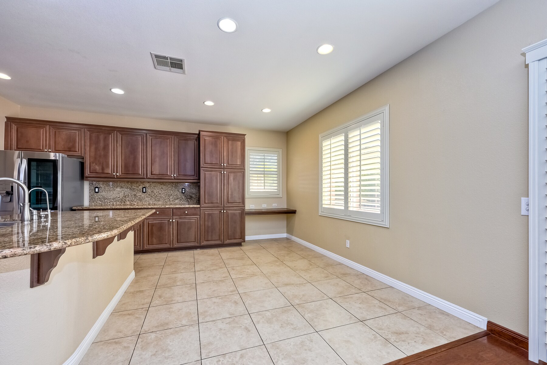 Building Photo - 44401 Penbrook Ln