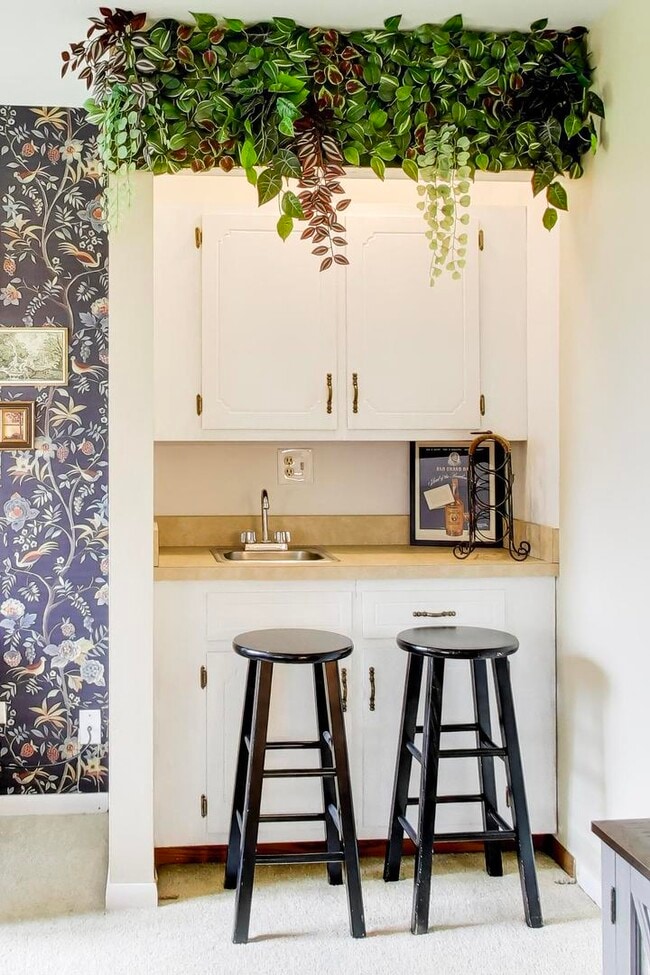 Building Photo - 639 Big Timber Dr