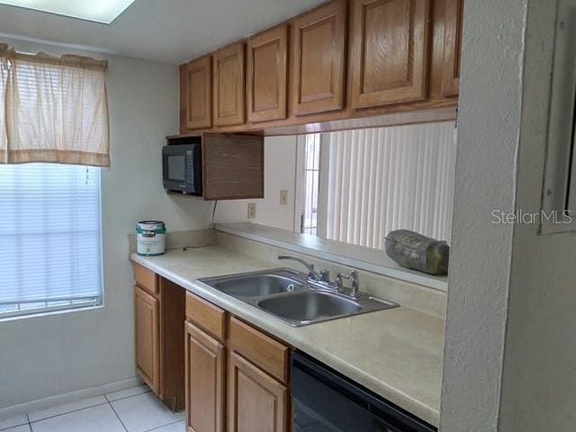 Building Photo - 4031 Henley Rd