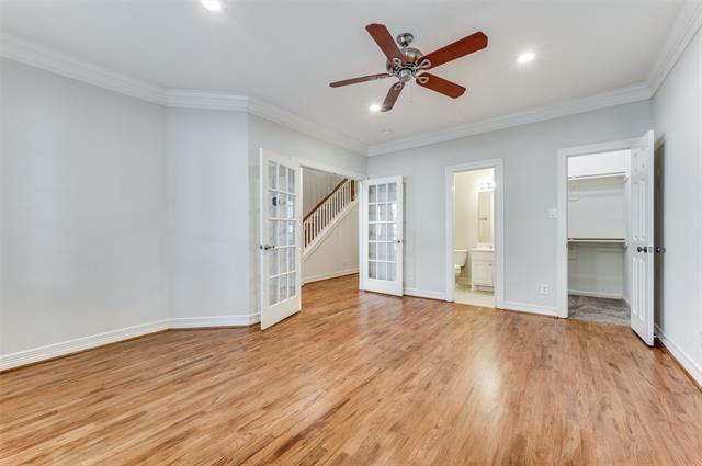 Building Photo - 3935 N Hall St