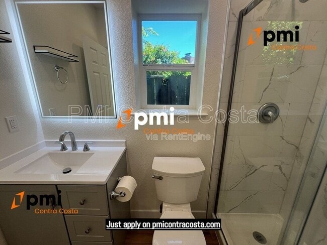 Building Photo - 1173 Las Juntas Way